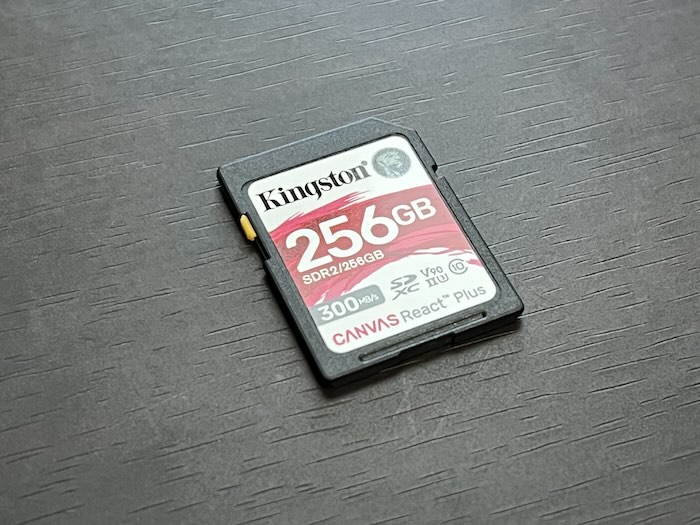 SDカード256GB